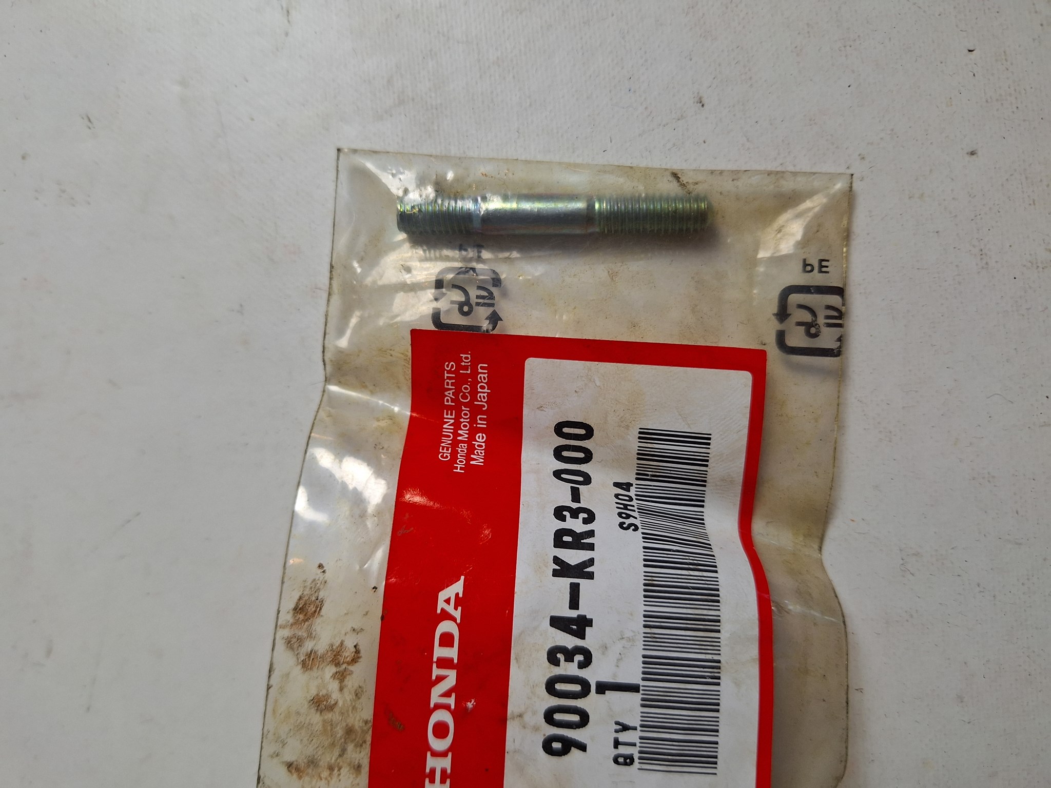 Picture of STEHBOLZEN 6X45  90034-KR3-000  CMX25CF